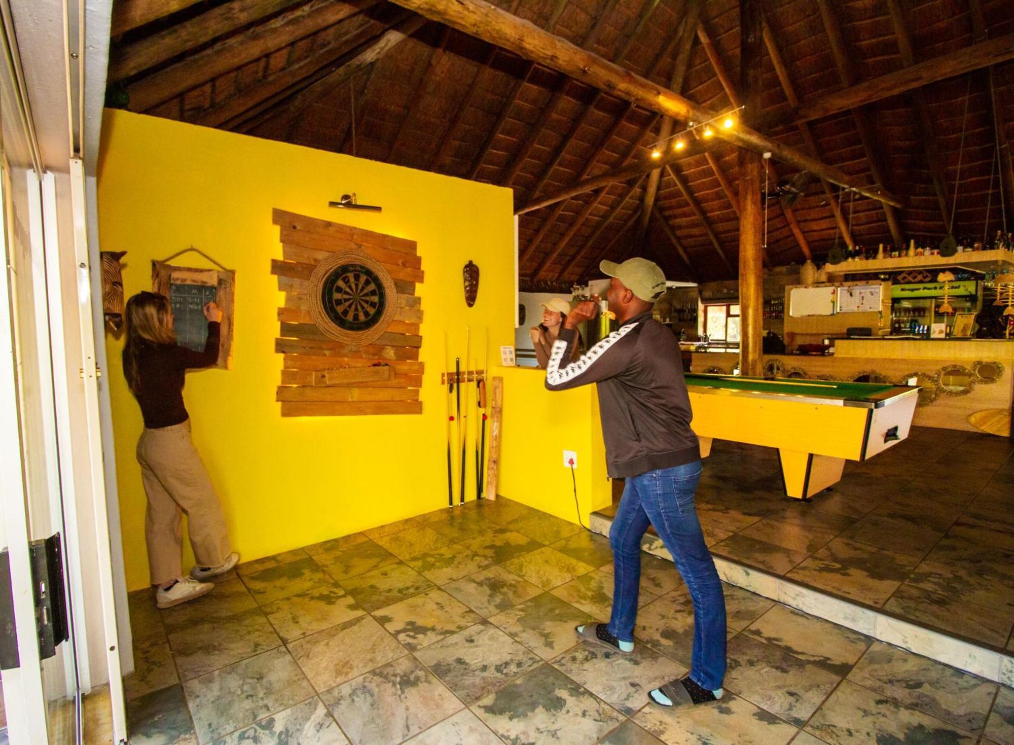 Kruger Park Hostel Marloth Park Exterior photo