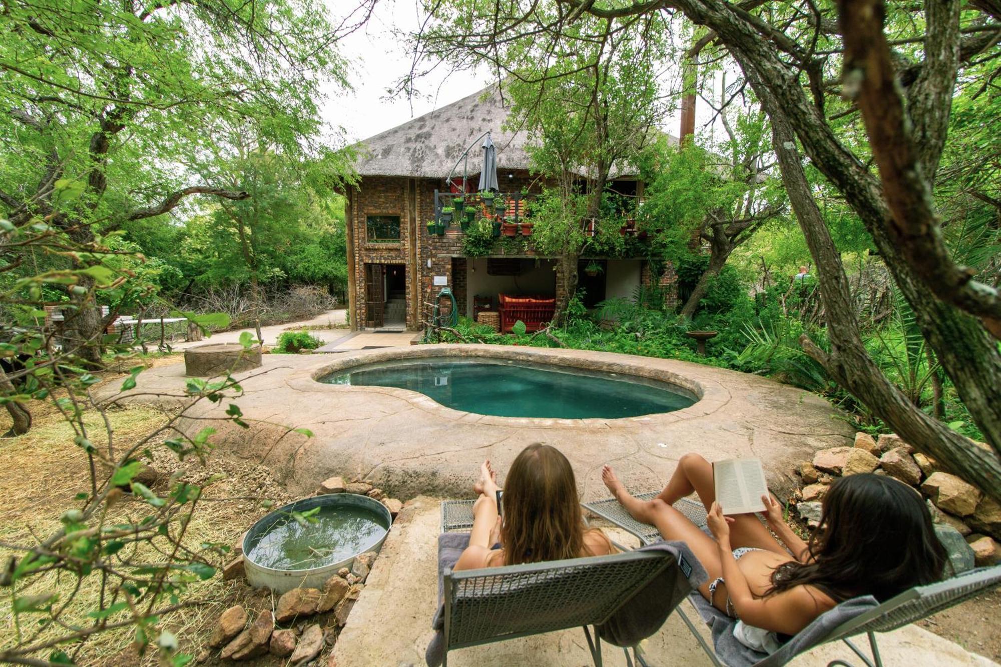 Kruger Park Hostel Marloth Park Exterior photo