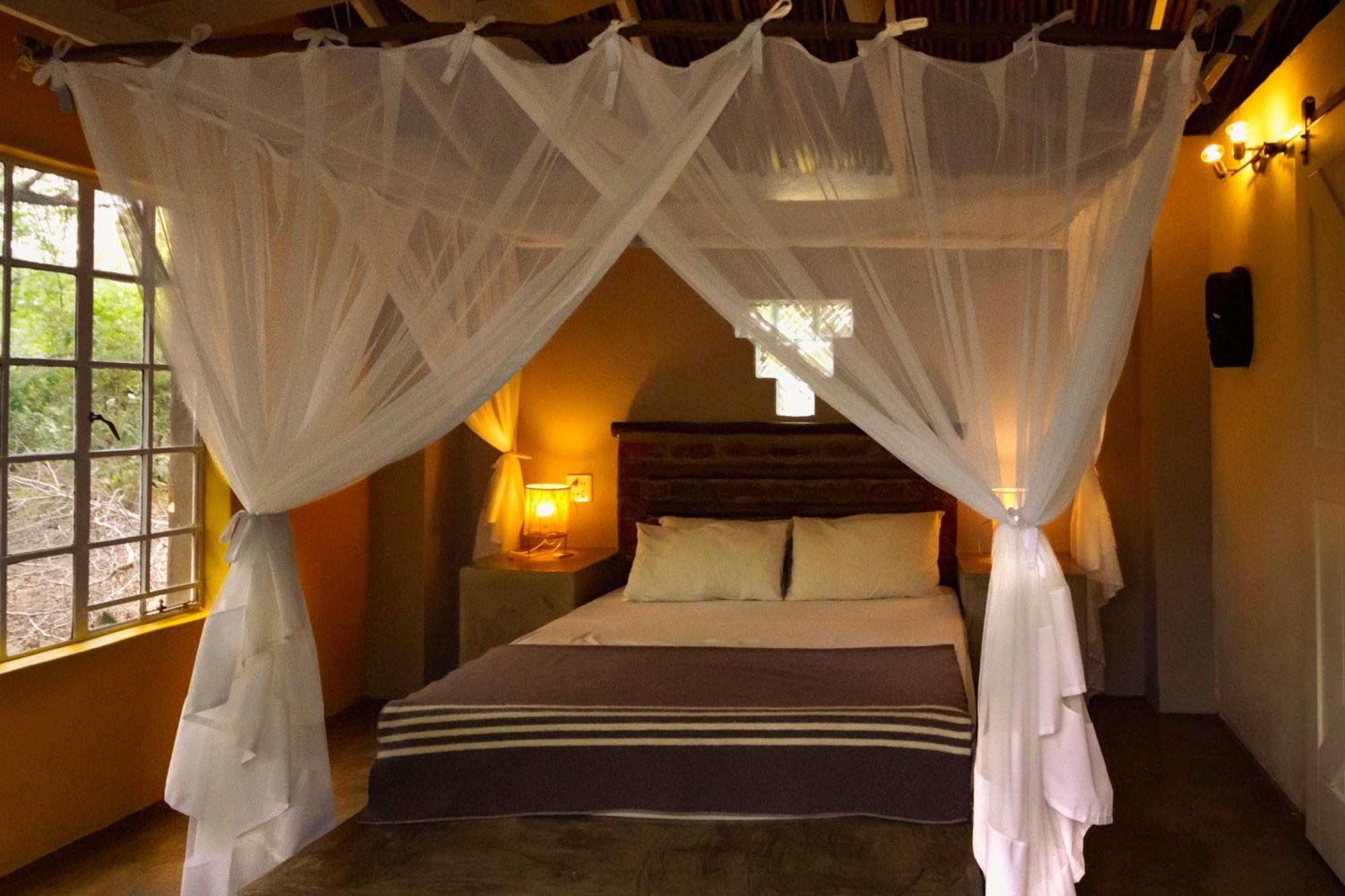 Kruger Park Hostel Marloth Park Exterior photo