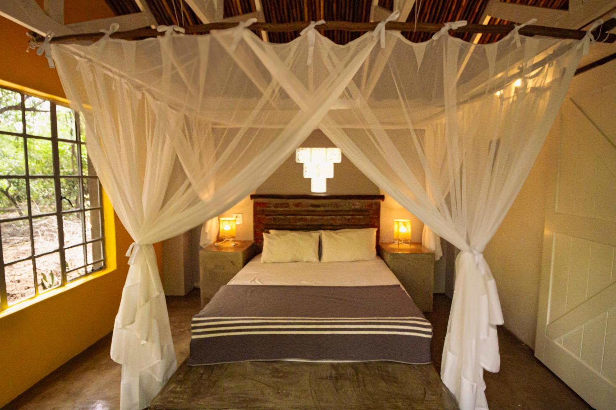 Kruger Park Hostel Marloth Park Exterior photo